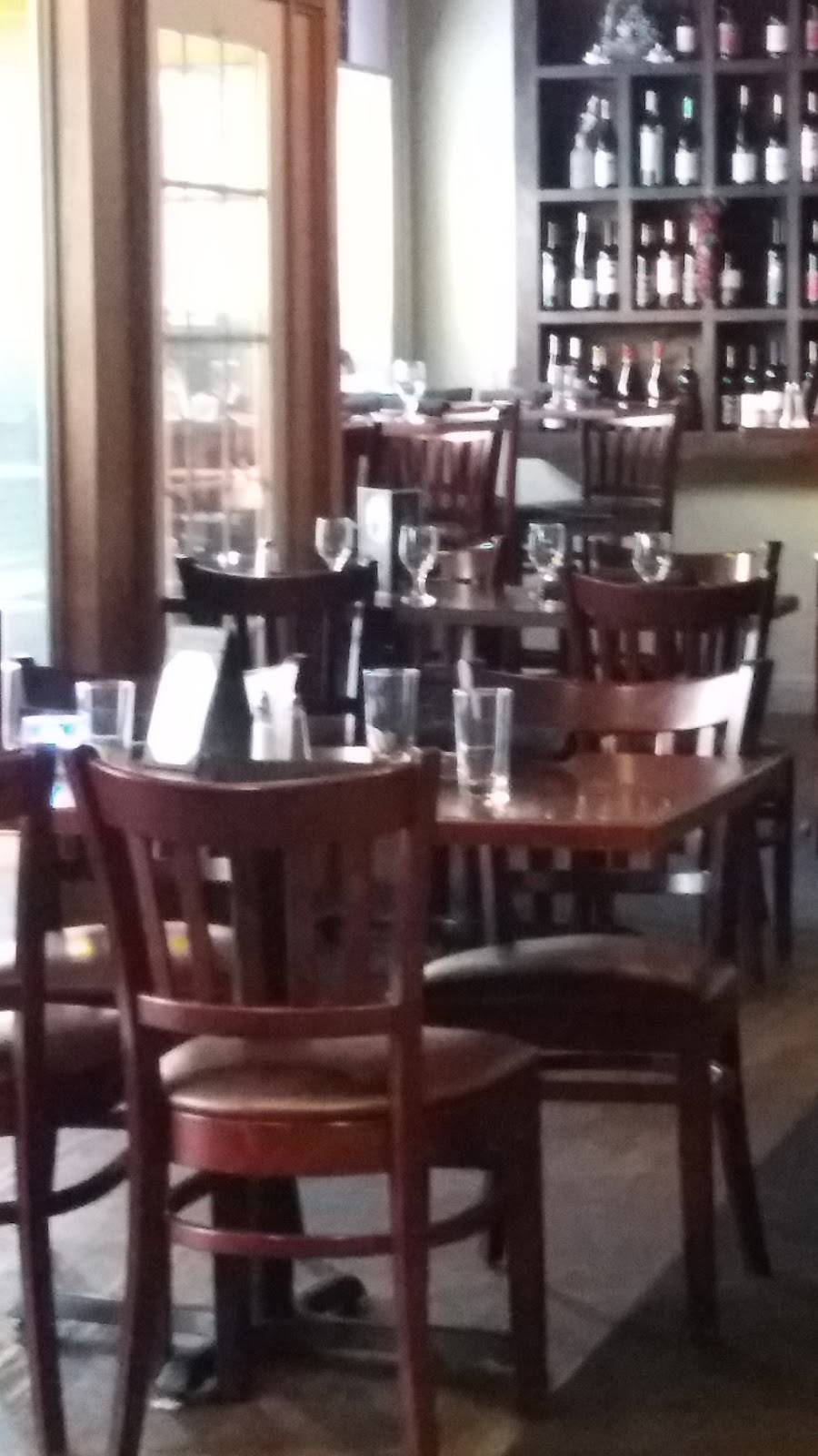 CJs American Grill | restaurant | 10095 Main Rd, Mattituck, NY 11952, USA | 6313155311 OR +1 631-315-5311