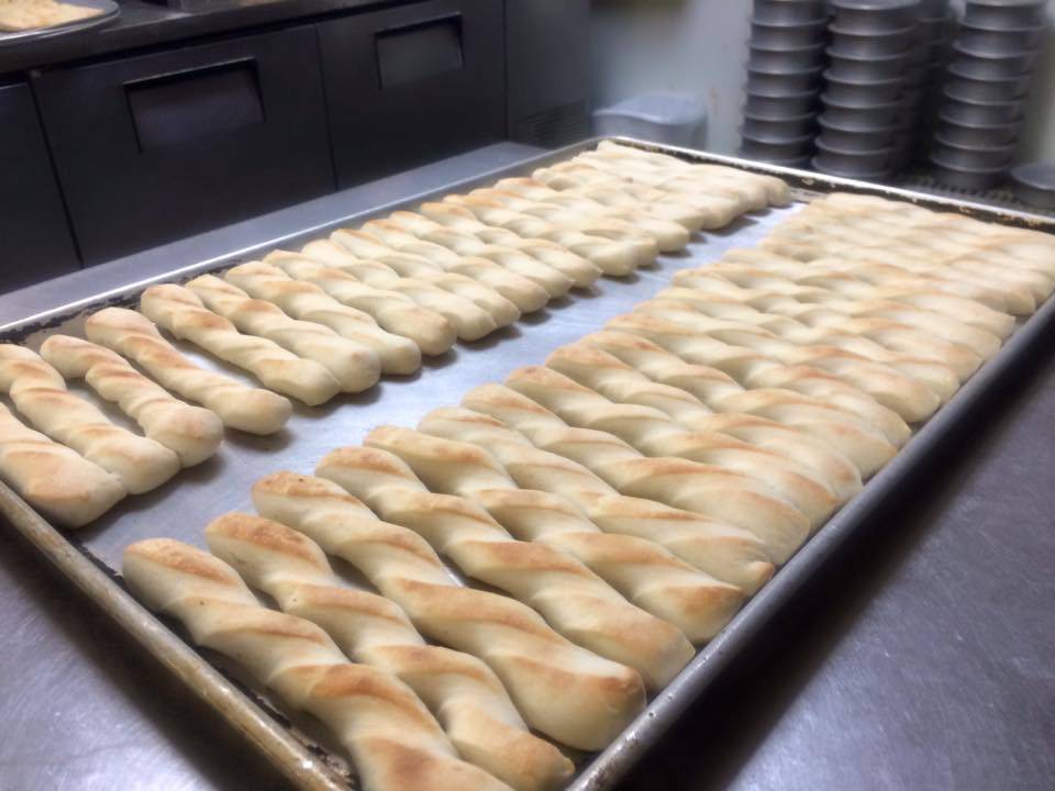 Anthonys Pizzeria | restaurant | 655 Fairview Rd # A, Simpsonville, SC 29680, USA | 8642289677 OR +1 864-228-9677