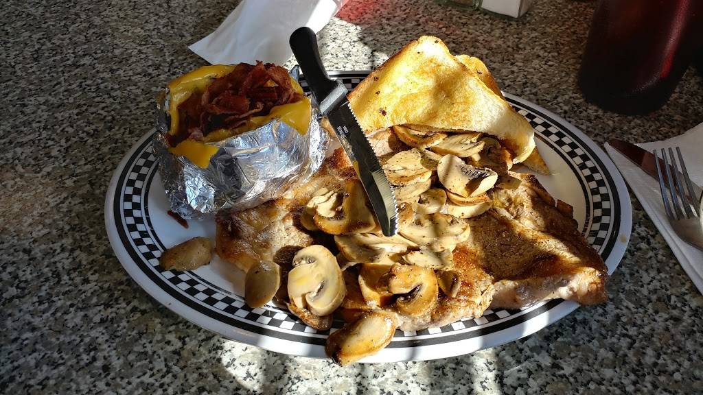 Royal Waffle King | restaurant | 3641 Flat Shoals Rd, Decatur, GA 30034, USA | 4042416699 OR +1 404-241-6699