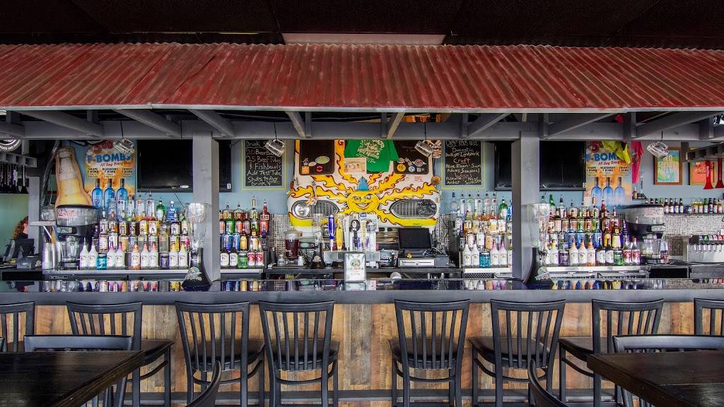 Moe Moons | restaurant | 918 Ocean Blvd, Myrtle Beach, SC 29577, USA | 8434484926 OR +1 843-448-4926