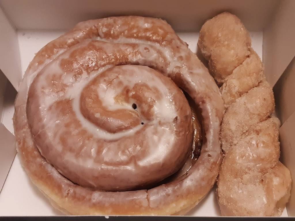 Panthers Dough Joe | bakery | 1902 W Emory Rd, Powell, TN 37849, USA | 8653625637 OR +1 865-362-5637