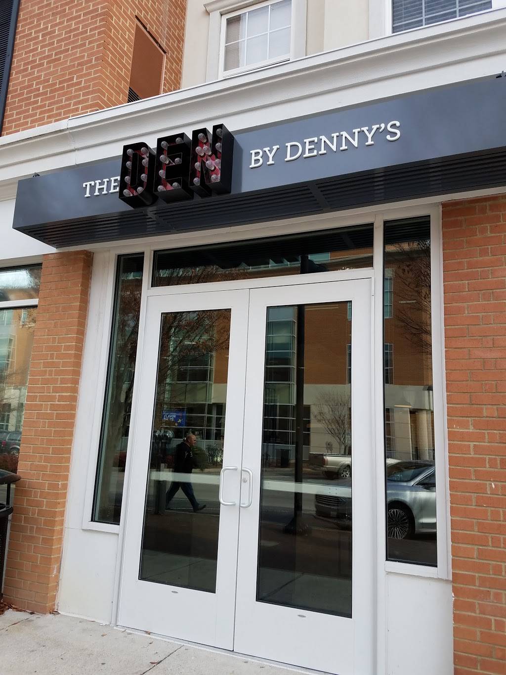 The DEN By Dennys | restaurant | 4400 Monarch Way, Norfolk, VA 23508, USA | 7574522062 OR +1 757-452-2062
