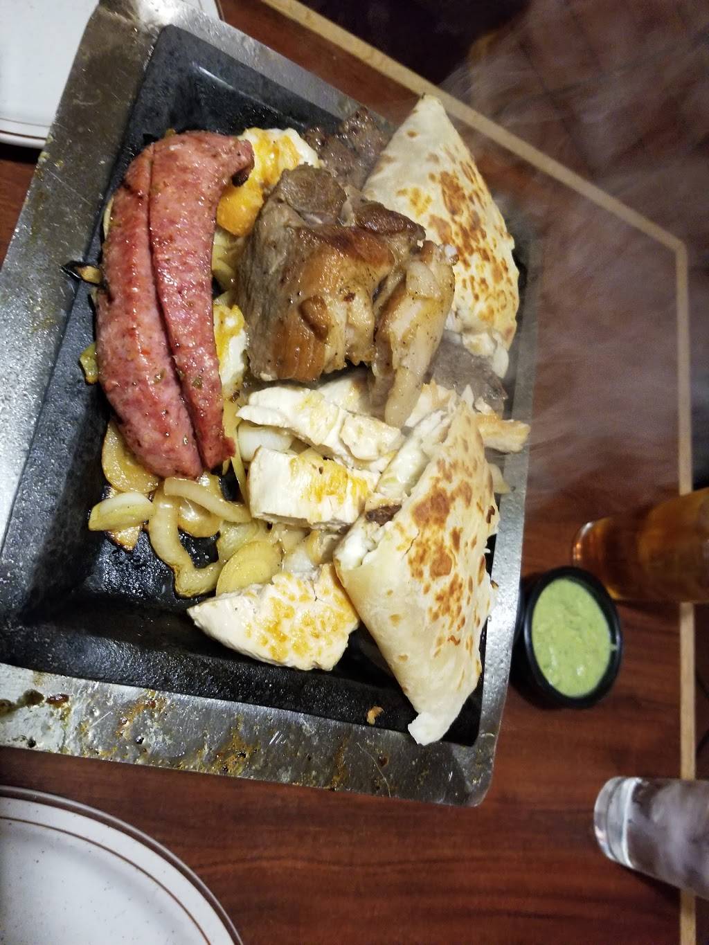 Los Cucos Mexican Restaurant | restaurant | 805 E Jackson St, El Campo, TX 77437, USA | 9795780612 OR +1 979-578-0612