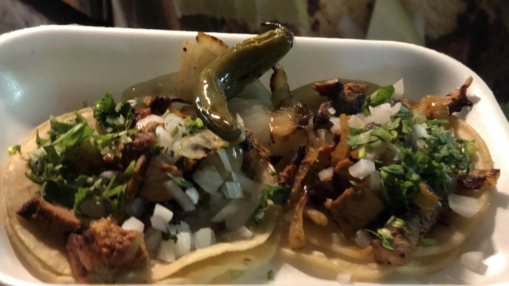 Tacos Y Hot DOgs El Flaco | restaurant | 10 N Main St, Milpitas, CA 95035, USA | 4087815594 OR +1 408-781-5594