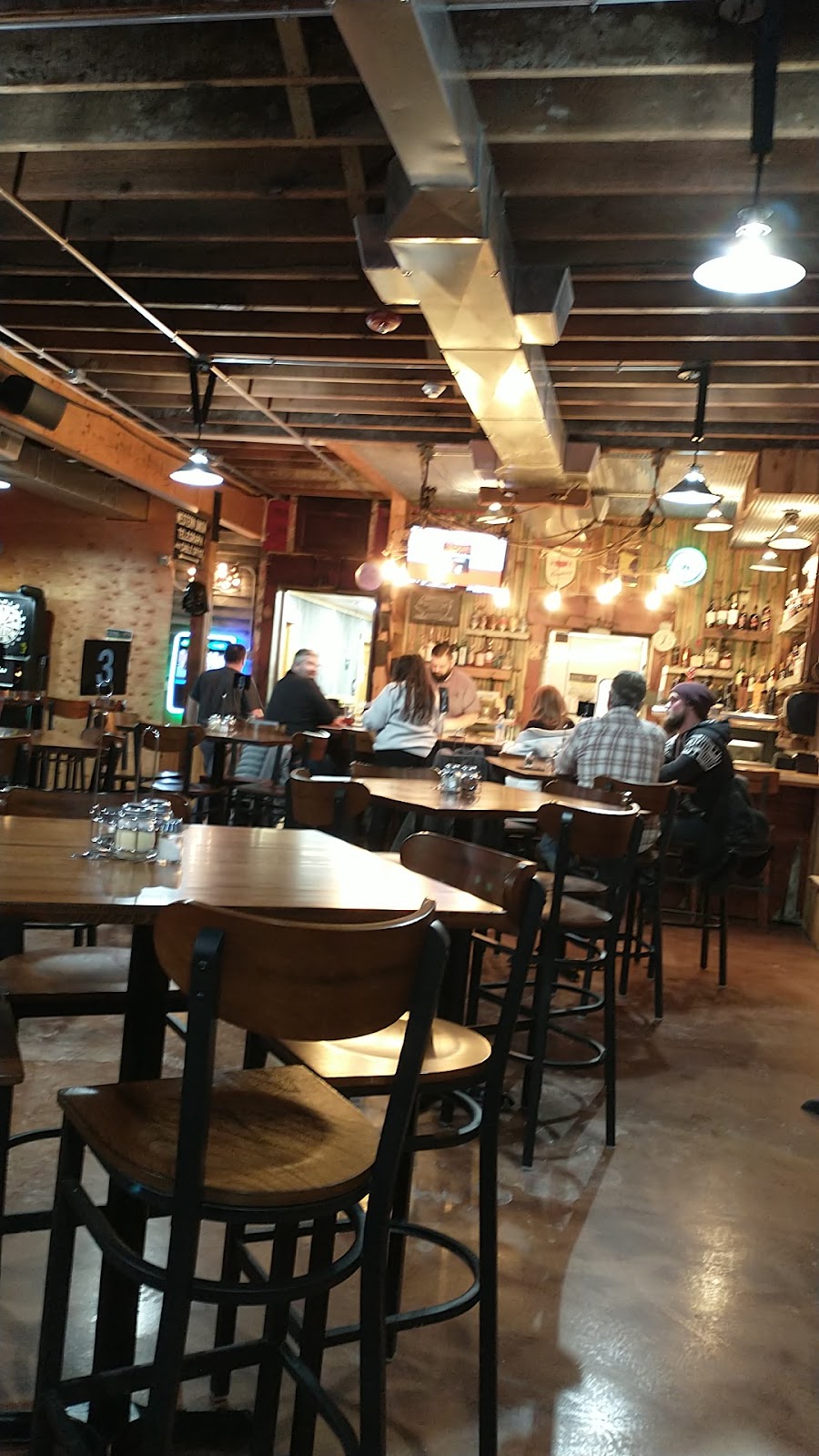 Block Norths Locker room | restaurant | 12 3rd St NE, Aitkin, MN 56431, USA | 2189288095 OR +1 218-928-8095