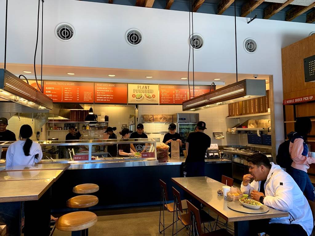 Chipotle Mexican Grill | restaurant | 660 Ventura Blvd Unit 500, Camarillo, CA 93010, USA | 8054820618 OR +1 805-482-0618