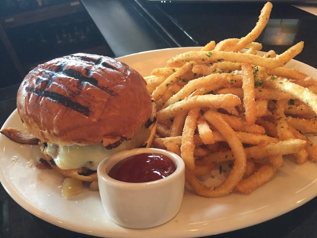 Disotto | restaurant | 310 Green Bay Rd, Highwood, IL 60040, USA | 2247659490 OR +1 224-765-9490