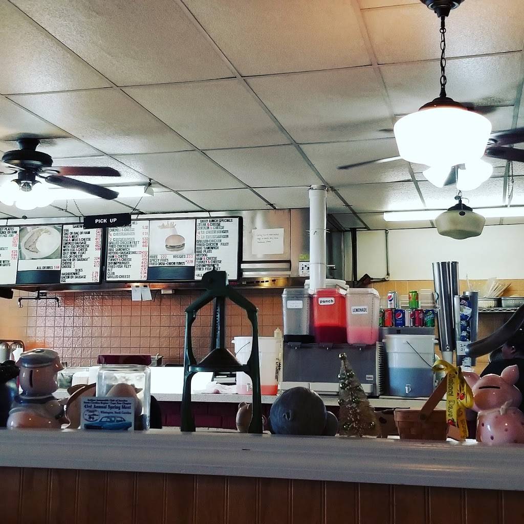 Parchies Barbeque | restaurant | 1120 Princess St, Wilmington, NC 28401, USA | 9107632565 OR +1 910-763-2565