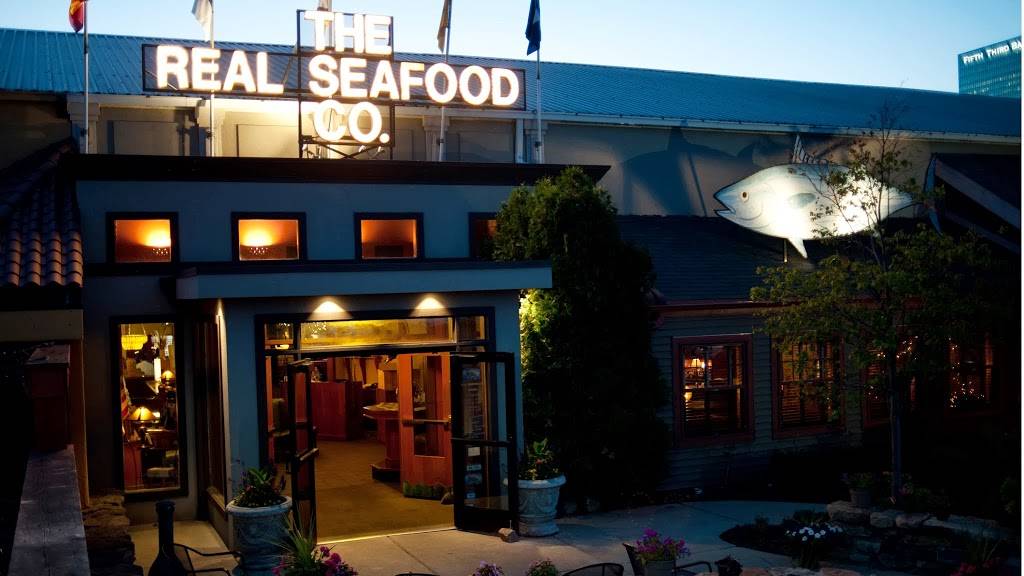 Real Seafood Company Toledo | restaurant | 22 Main St, Toledo, OH 43605, USA | 4196974400 OR +1 419-697-4400