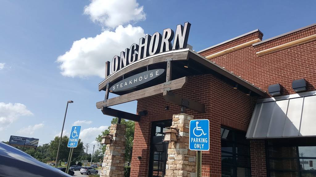LongHorn Steakhouse | meal takeaway | 3730 Clemson Blvd, Anderson, SC 29621, USA | 8642242100 OR +1 864-224-2100