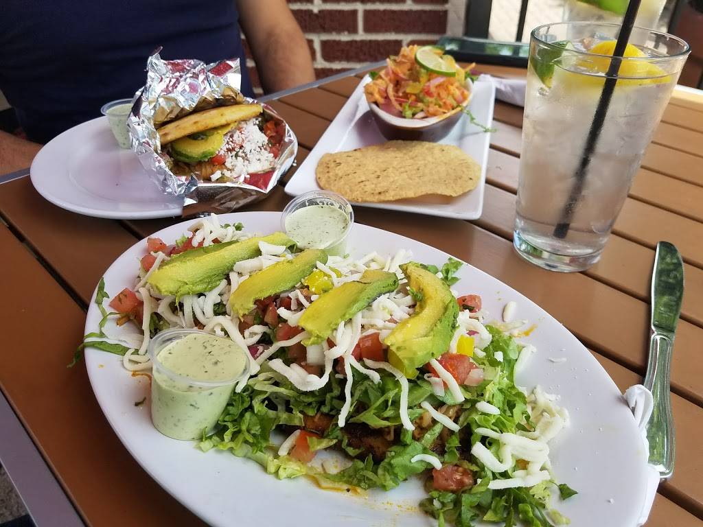 Arepazo Tapas and Wine | restaurant | 93 N High St, Gahanna, OH 43230, USA | 6144717296 OR +1 614-471-7296