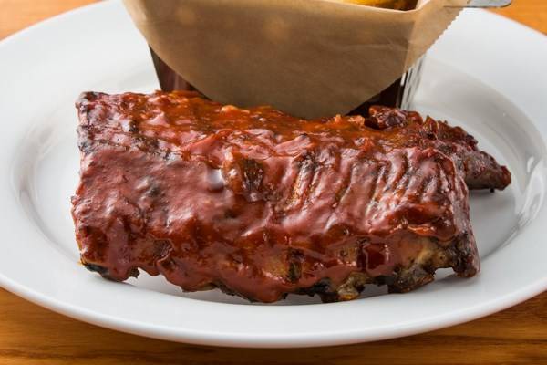 Chilis Grill & Bar | meal takeaway | 17588 Castleton St, City of Industry, CA 91748, USA | 6265814769 OR +1 626-581-4769