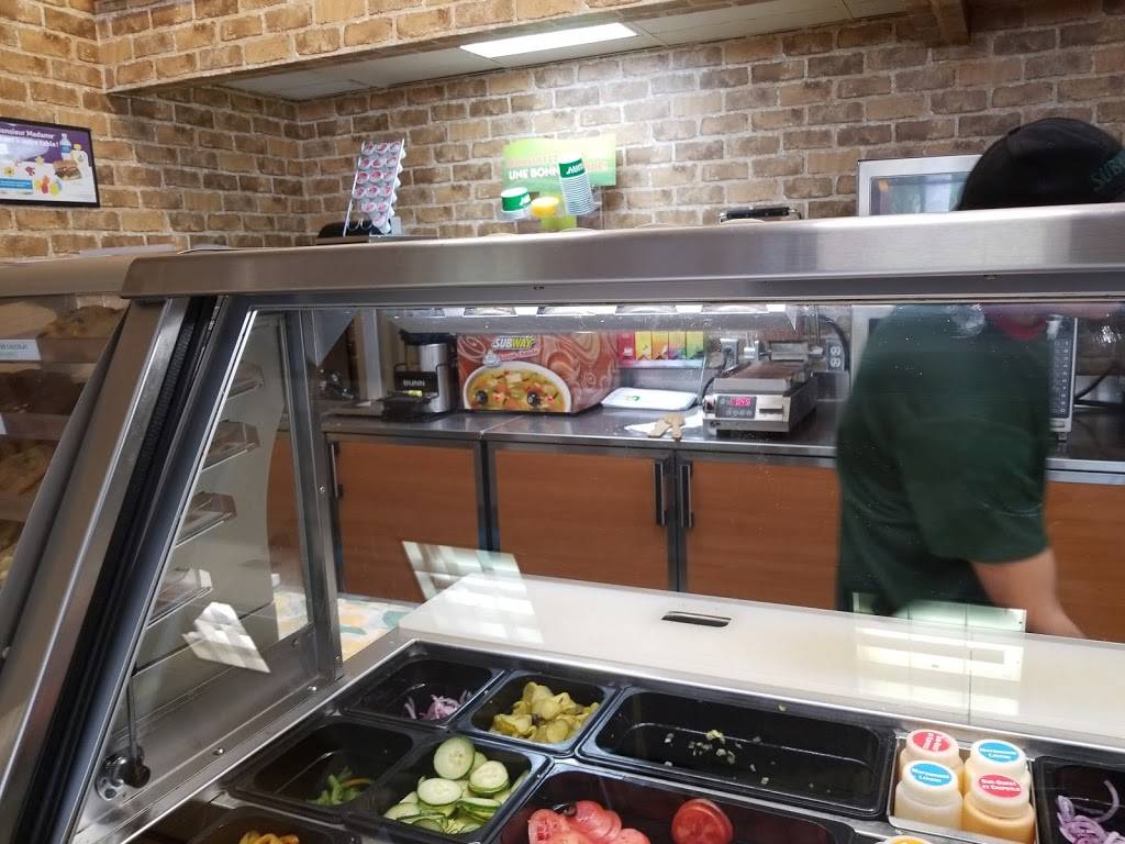 Subway | restaurant | 3235 Route Harwood, Vaudreuil-Dorion, QC J7V 8P2, Canada | 4504588686 OR +1 450-458-8686