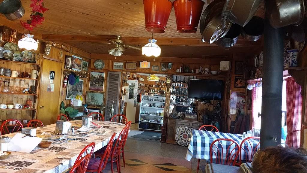 Holland House Restaurant & Tavern | restaurant | 33317 Talbot Line, Iona Station, ON N0L 1P0, Canada | 5194885294 OR +1 519-488-5294