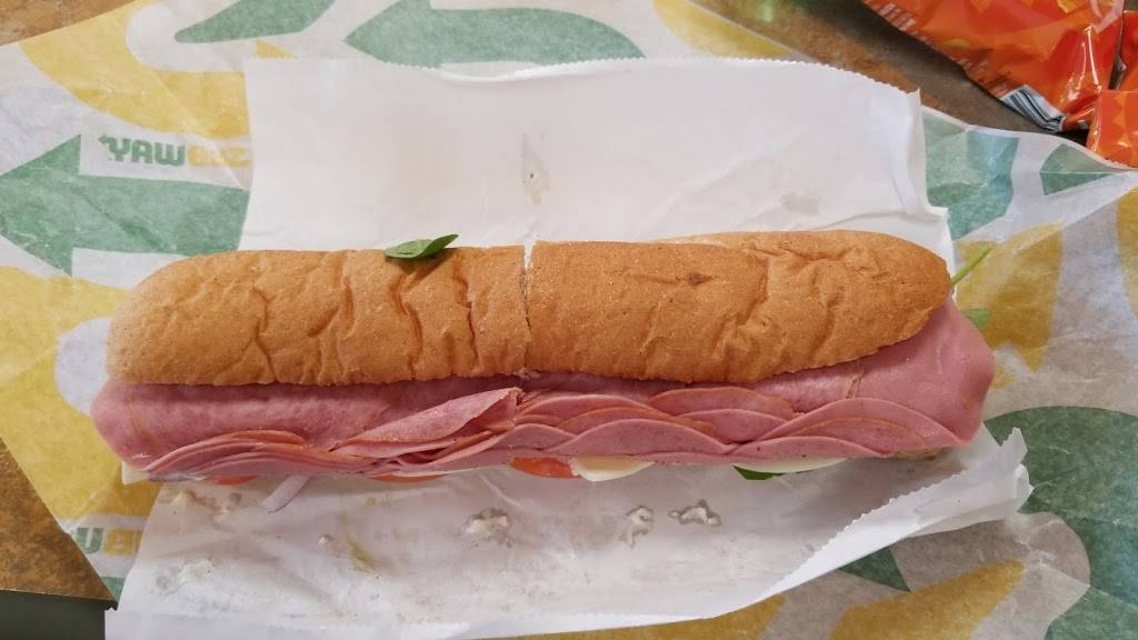 Subway | restaurant | 8516 Ohio River Rd Ste A, Wheelersburg, OH 45694, USA | 7405745890 OR +1 740-574-5890
