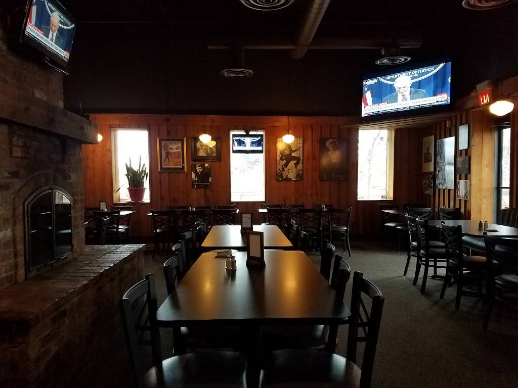 Jakes Roadhouse & Blues Joint | restaurant | 2300 Huron Church Rd, Windsor, ON N9E 3S6, Canada | 5199691415 OR +1 519-969-1415