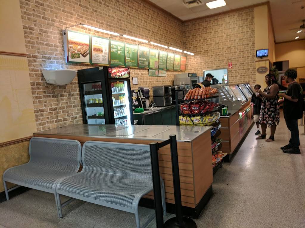 Subway | meal takeaway | 6110 W Kellogg Dr, Wichita, KS 67209, USA | 3169434333 OR +1 316-943-4333