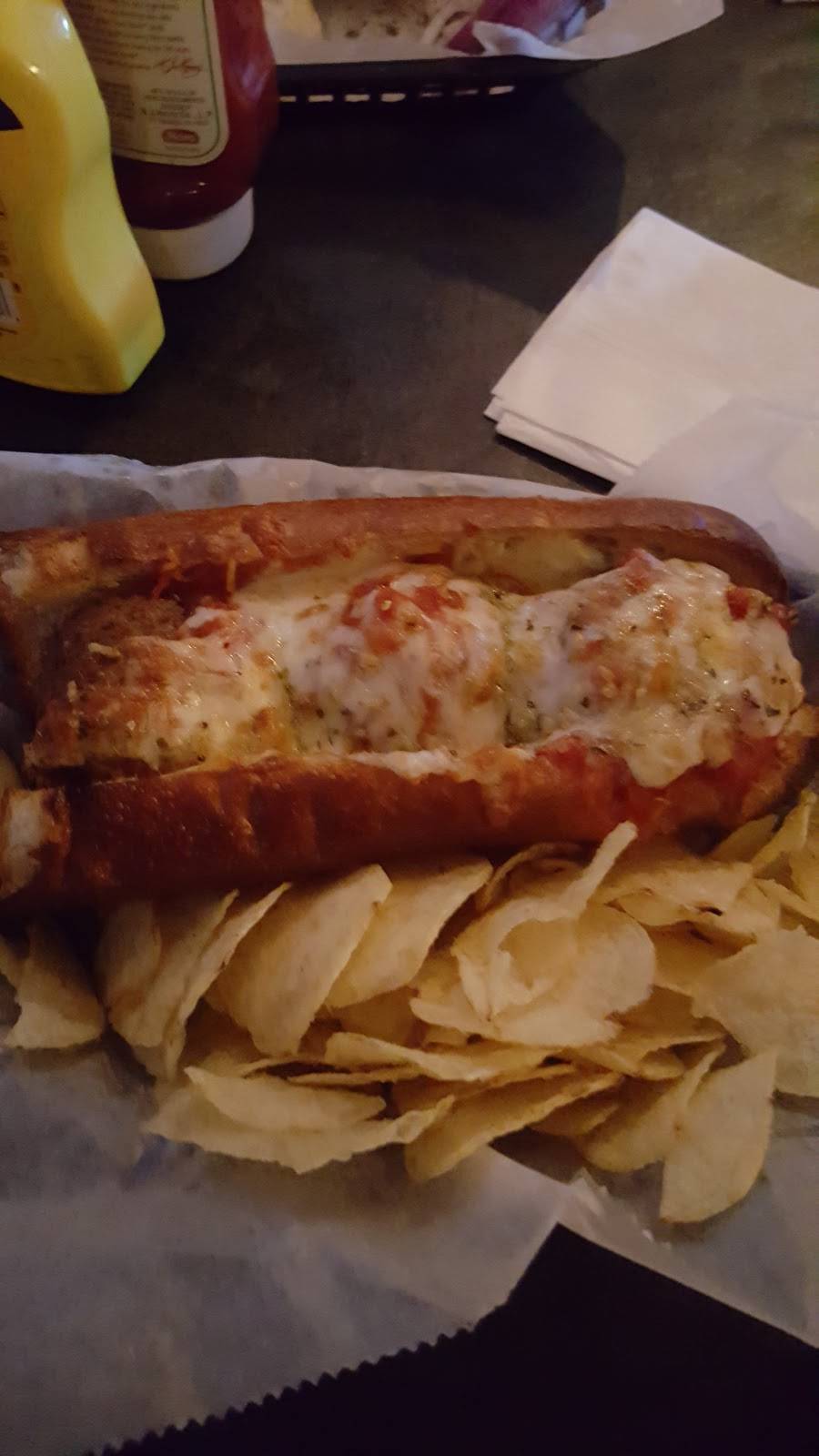 Stubbys Bar and Grille | restaurant | 254 E Frederick St, Lancaster, PA 17602, USA | 7173941635 OR +1 717-394-1635