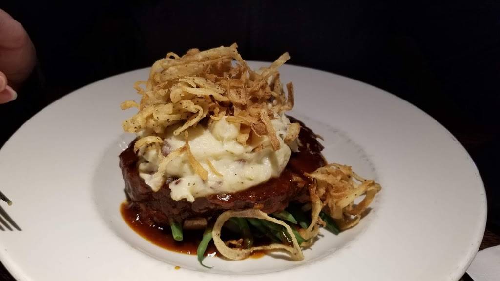 Granite City Food & Brewery | restaurant | 39603 Traditions Dr, Northville, MI 48168, USA | 2486623400 OR +1 248-662-3400