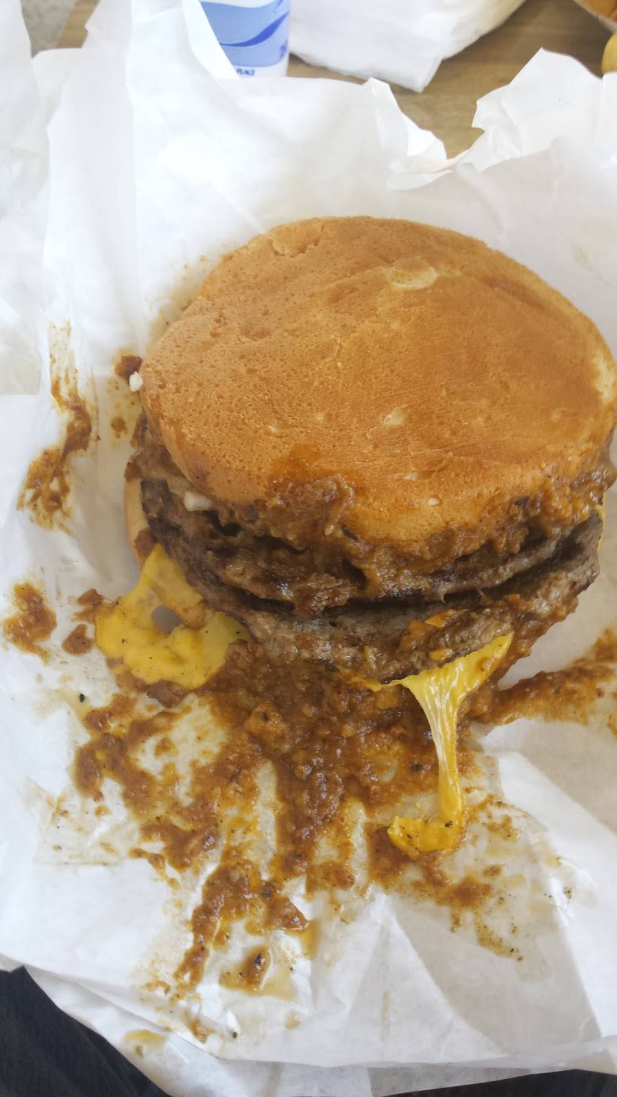 Tommys Famous Drive-In | restaurant | 201 N Maclay Ave, San Fernando, CA 91340, USA | 8183618881 OR +1 818-361-8881