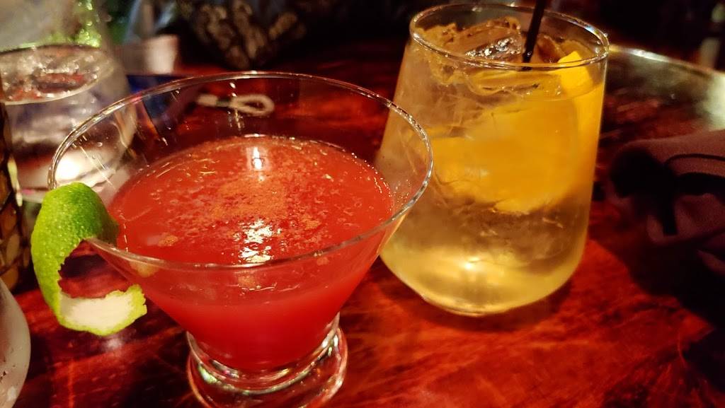 Tablas Woodstone Taverna | restaurant | 15522 Main St, Mill Creek, WA 98012, USA | 4259487654 OR +1 425-948-7654