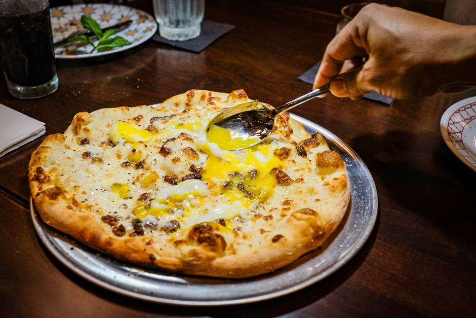 Mad Bene | restaurant | 4450 Kapolei Pkwy #540 Adjacent to Regal Theaters, Kapolei, HI 96707, USA | 8087447400 OR +1 808-744-7400