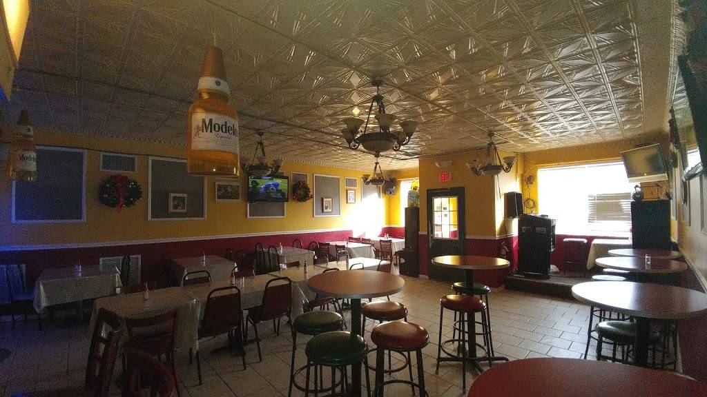 Taco Baja | restaurant | 7716 Lee Hwy, Falls Church, VA 22042, USA | 7032050010 OR +1 703-205-0010