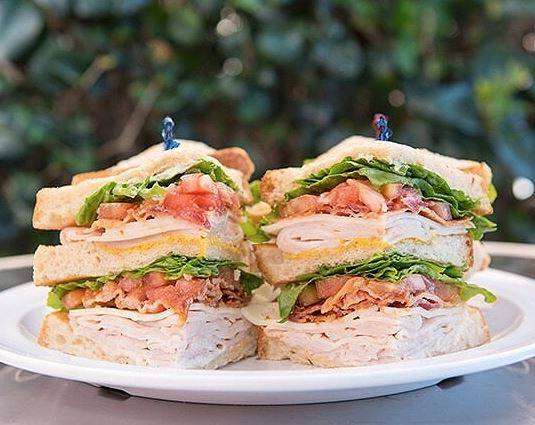 The Corner Deli & Grill | meal takeaway | 1660 S Sepulveda Blvd, West Los Angeles, CA 90025, USA | 3104775760 OR +1 310-477-5760