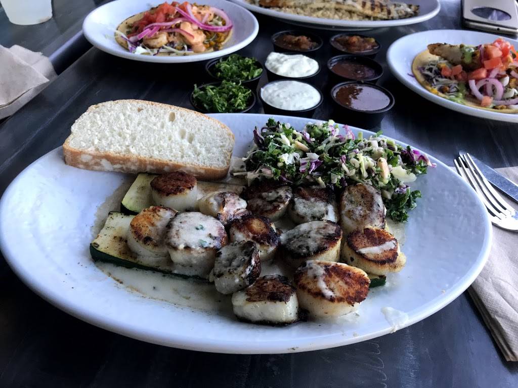 California Fish Grill | restaurant | 10569 Valley View St, Cypress, CA 90630, USA | 7142520001 OR +1 714-252-0001