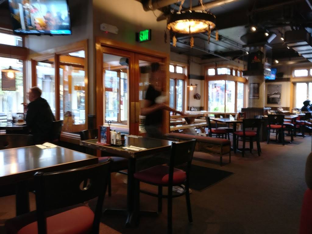 Fireside Pizza Company | restaurant | 1985 Squaw Valley Rd # 25, Olympic Valley, CA 96146, USA | 5308290982 OR +1 530-829-0982