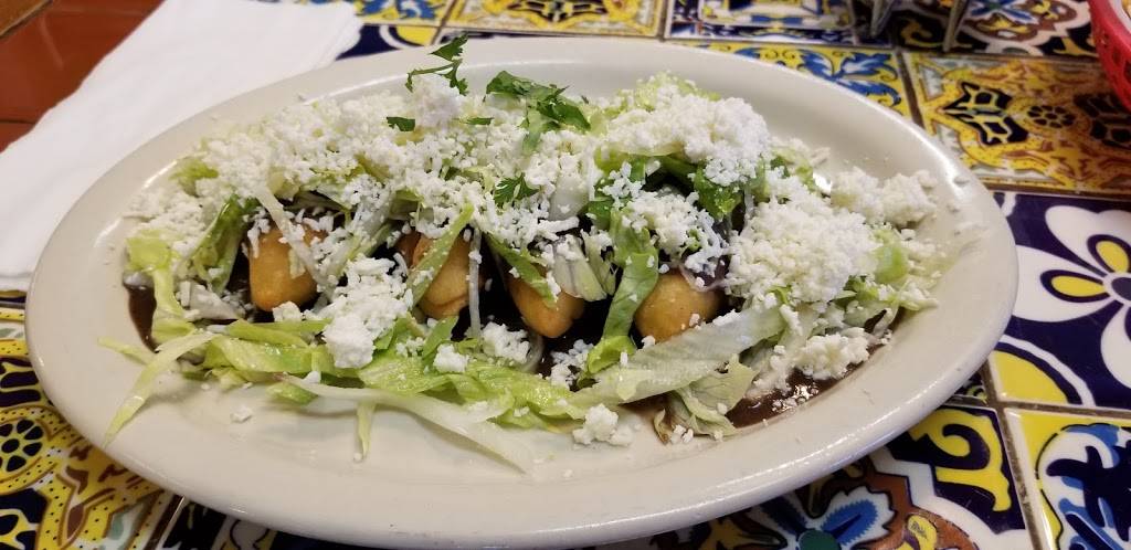 Las 15 Salsas Restaurant Oaxaqueño | restaurant | 722 W Hatcher Rd, Phoenix, AZ 85021, USA | 6028702056 OR +1 602-870-2056