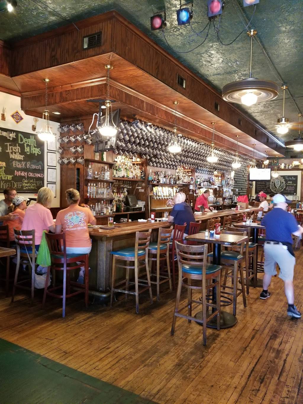 Olde Hickory Tap Room | restaurant | 222 Union Square NW, Hickory, NC 28601, USA | 8283221965 OR +1 828-322-1965