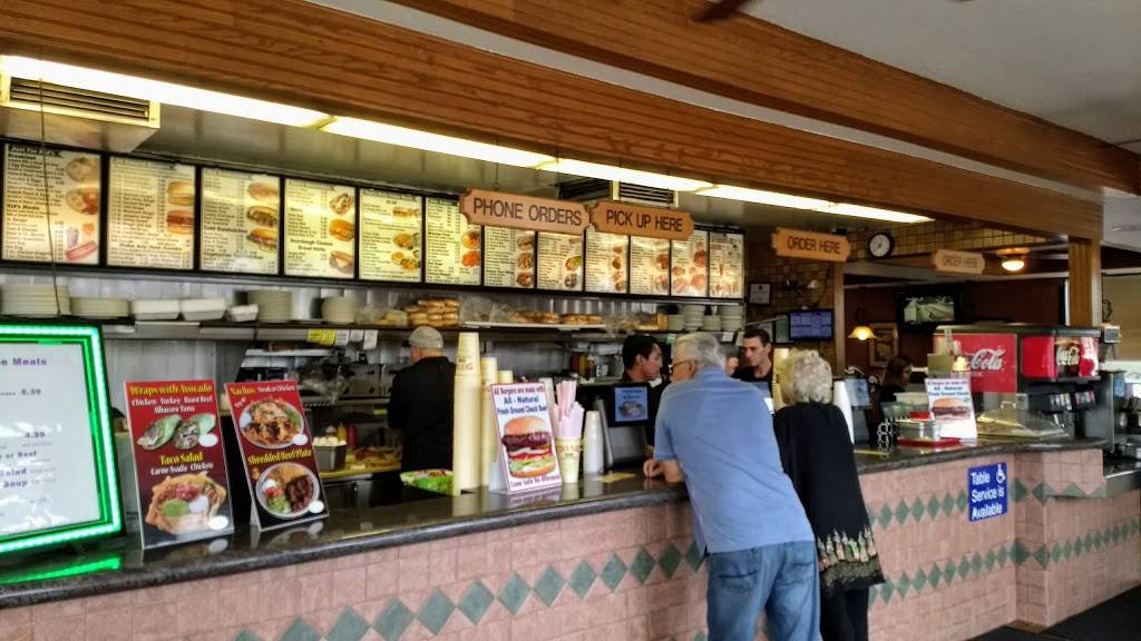 Toms Place | restaurant | 4477 La Palma Ave, Anaheim, CA 92807, USA | 7147791677 OR +1 714-779-1677