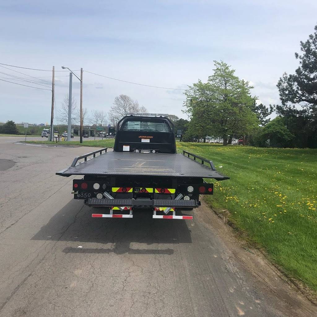 DG Towing | restaurant | 7 Dunwoody Park, Dunwoody, GA 30338, USA | 4702794840 OR +1 470-279-4840