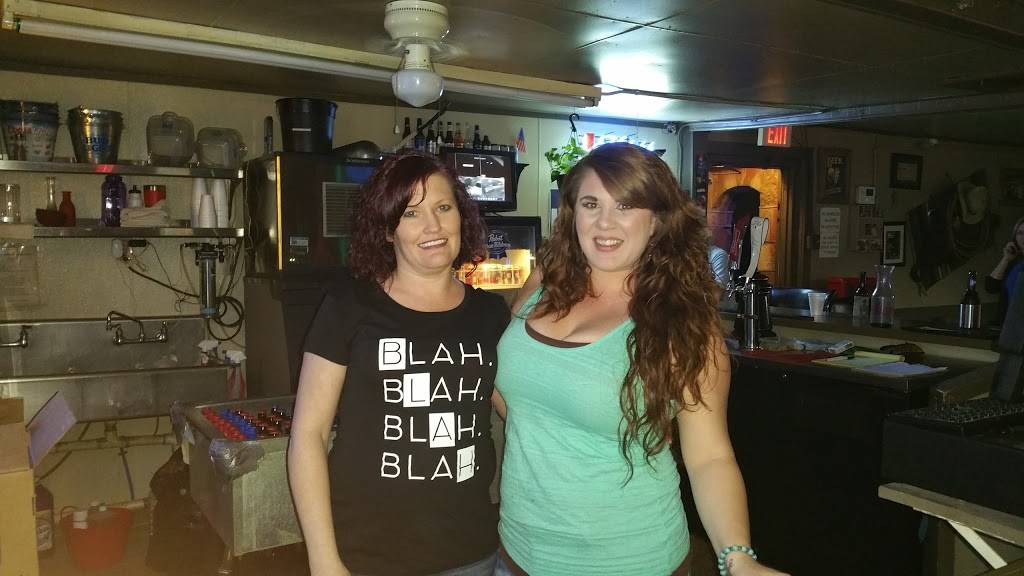 Tricias Rock House | restaurant | 5137 Azle Ave, Fort Worth, TX 76114, USA | 8177409799 OR +1 817-740-9799