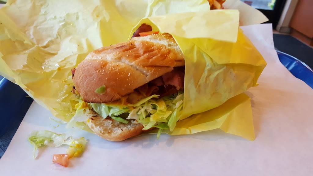 Super Burrito Express | restaurant | 10506 SE 42nd Ave, Milwaukie, OR 97222, USA | 5037869370 OR +1 503-786-9370