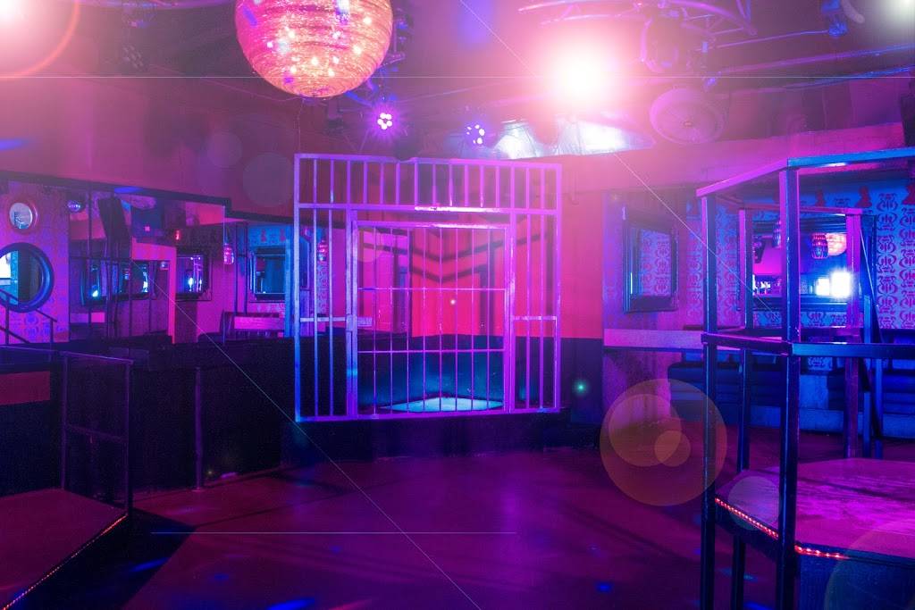 Ballroom | restaurant | 456 N 36th St, Seattle, WA 98103, USA | 2066342575 OR +1 206-634-2575