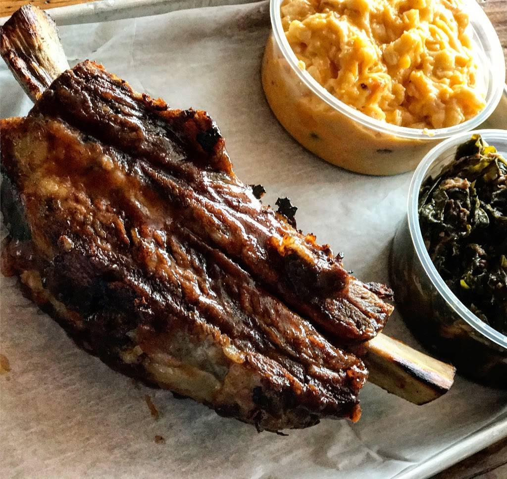 Bells Kitchen And Smokehouse | restaurant | 976 Hempstead Turnpike, Franklin Square, NY 11010, USA | 5164923557 OR +1 516-492-3557