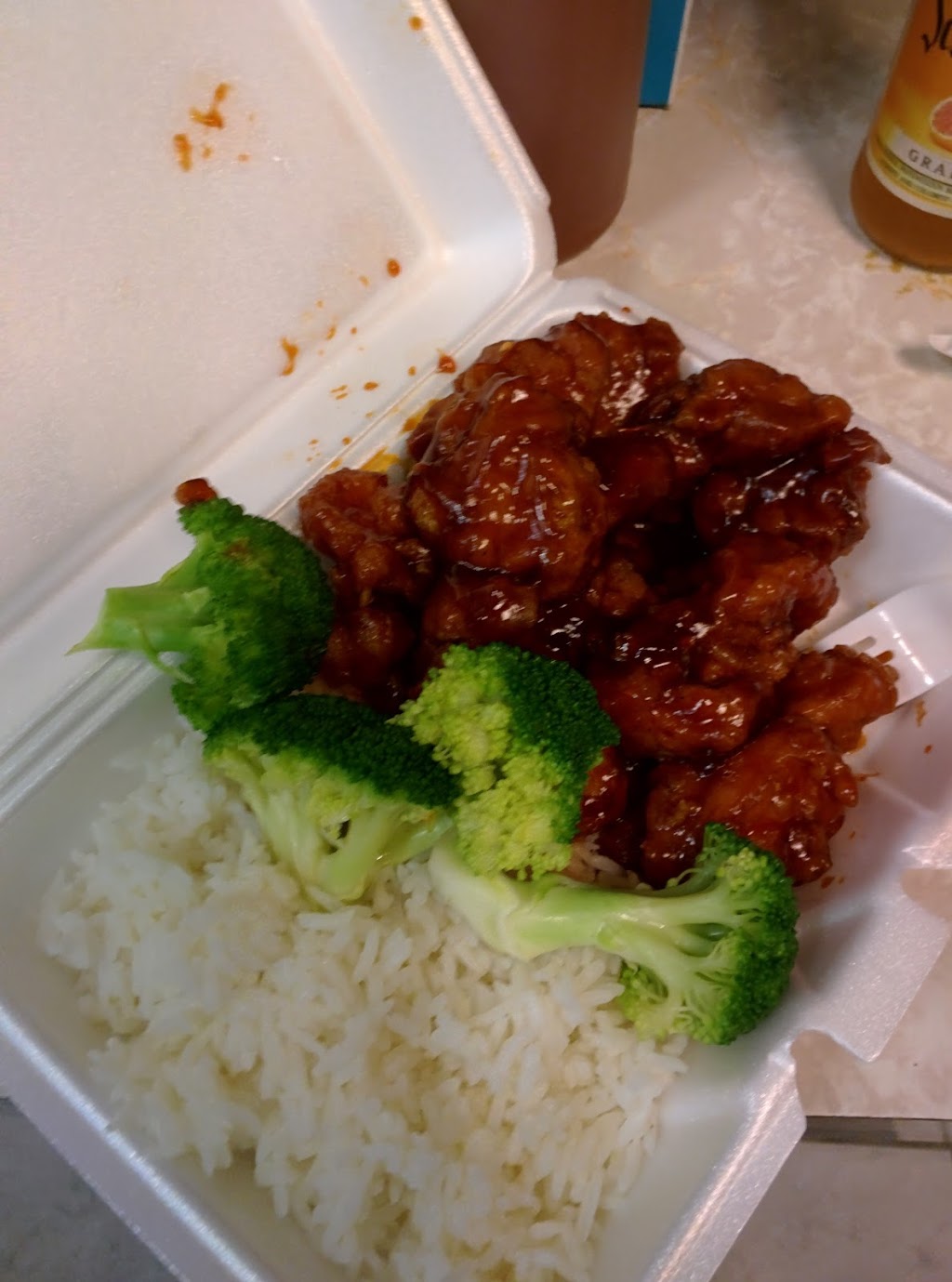 Xing Wang | meal takeaway | 1844 Christian St, Philadelphia, PA 19146, USA | 2158939652 OR +1 215-893-9652