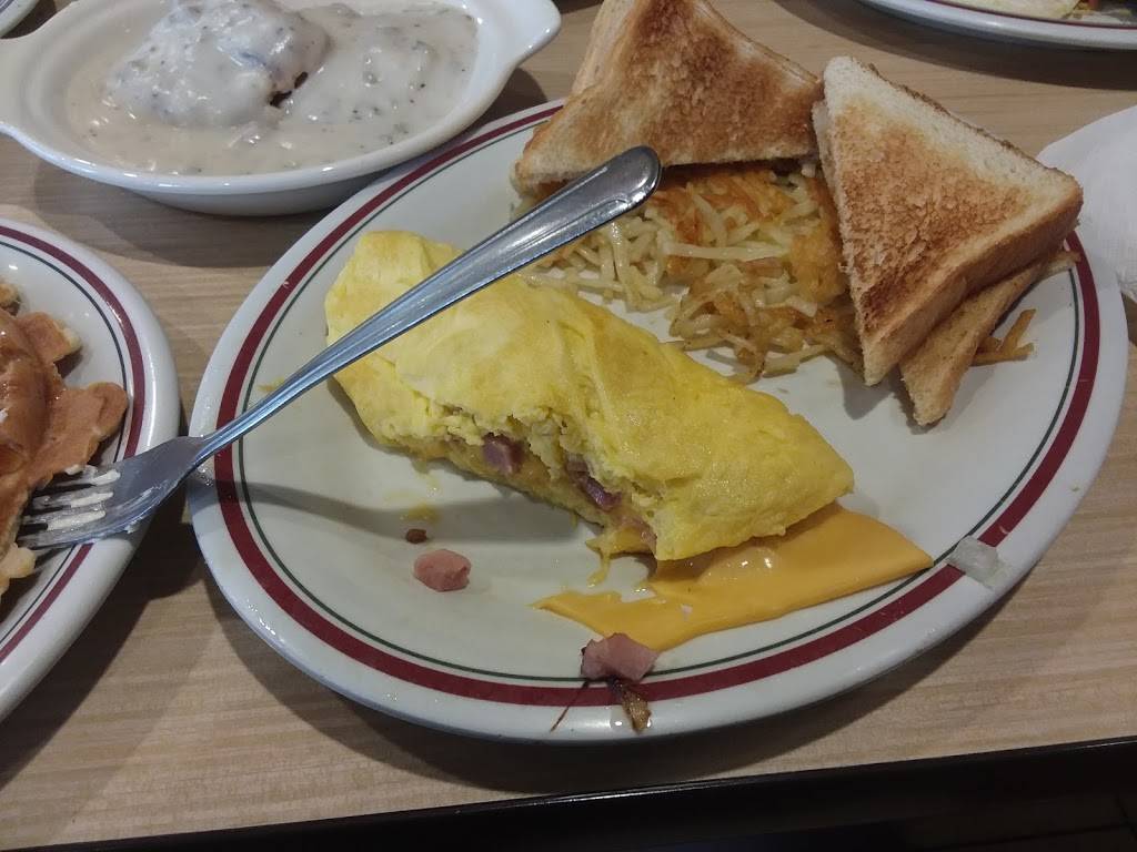 Huddle House | meal takeaway | 511 N Kingshighway St, Cape Girardeau, MO 63701, USA | 5733327400 OR +1 573-332-7400