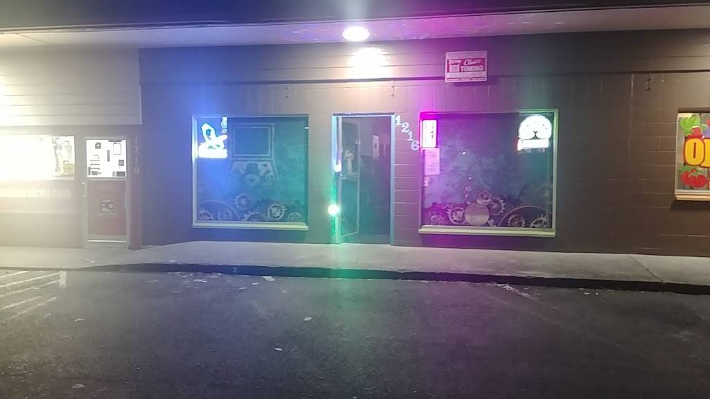 Tik Toks Workshop | restaurant | 1216 Sylvan Way, Bremerton, WA 98310, USA | 3607282987 OR +1 360-728-2987