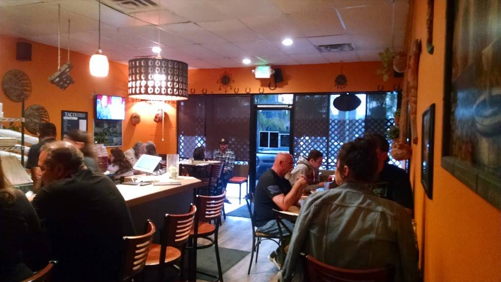 Luna llena restaurant | restaurant | 2760 Tapo Canyon Rd, Simi Valley, CA 93063, USA | 8052105022 OR +1 805-210-5022