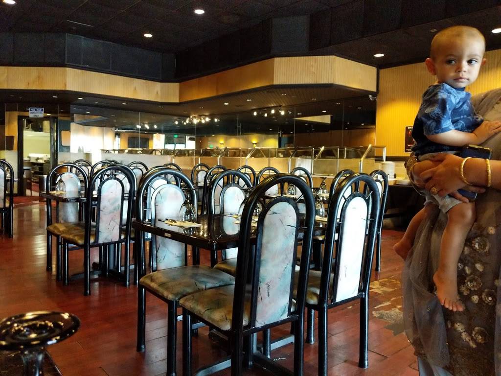 Spice Of Life | restaurant | 6640 Valley Hi Dr #B, Sacramento, CA 95823, USA | 9166899109 OR +1 916-689-9109