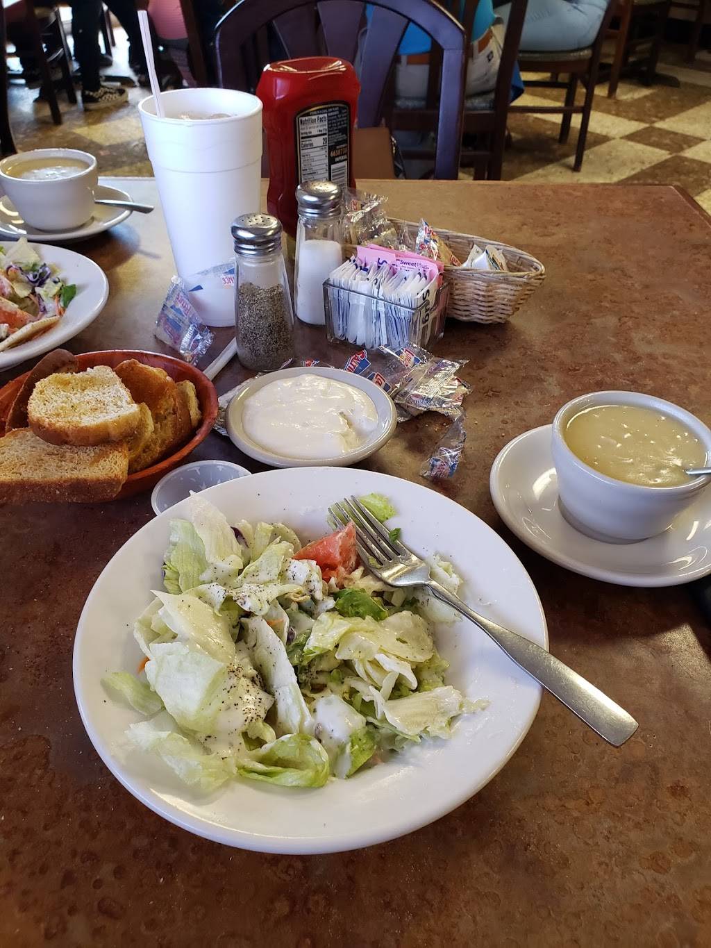 Astor Restaurant | restaurant | 5533 Leopard St, Corpus Christi, TX 78408, USA | 3612890101 OR +1 361-289-0101