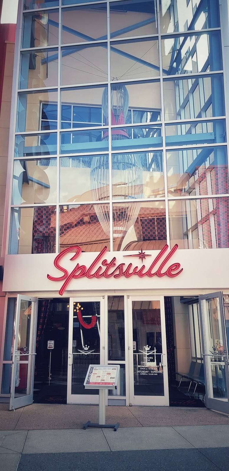 Splitsville Dining Room | restaurant | 1494 E Buena Vista Dr, Lake Buena Vista, FL 32830, USA | 4079387467 OR +1 407-938-7467