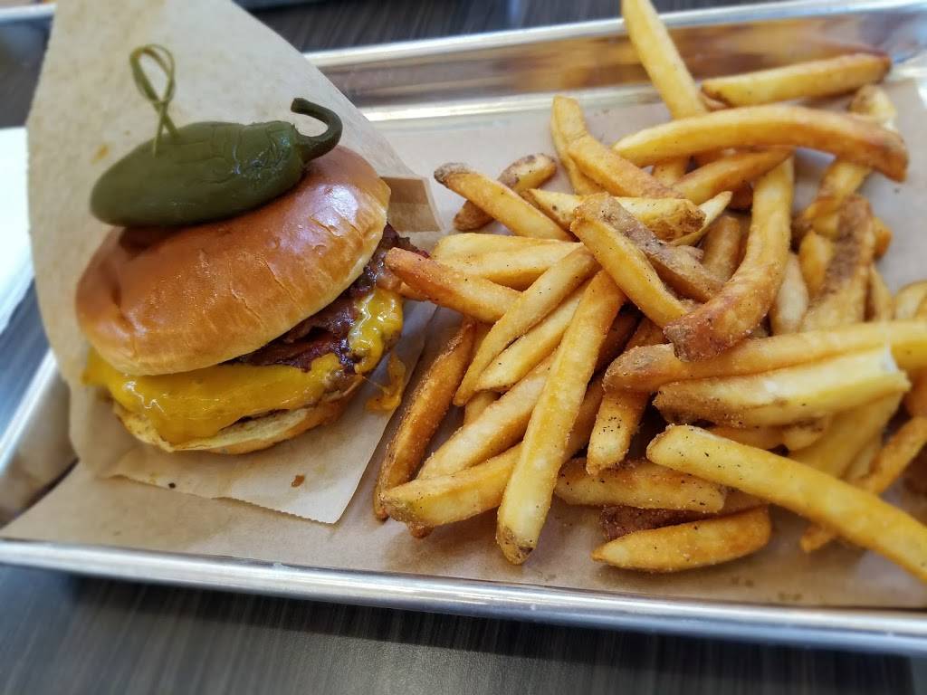 Aussie Grill by Outback | restaurant | 2223 N Westshore Blvd #203, Tampa, FL 33607, USA | 8134977106 OR +1 813-497-7106