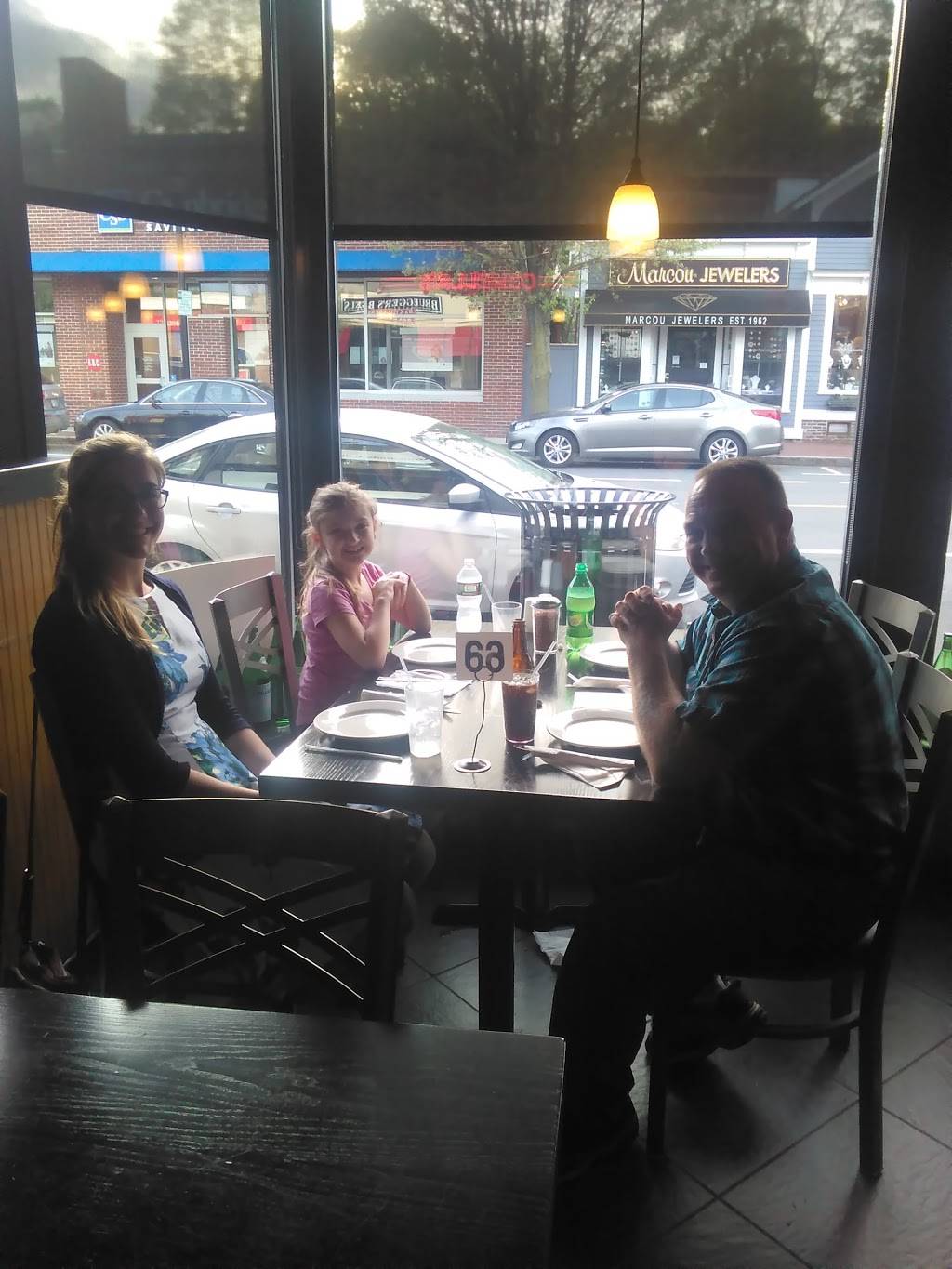 Comellas | restaurant | Belmont Center, 43 Leonard St, Belmont, MA 02478, USA | 6174897777 OR +1 617-489-7777