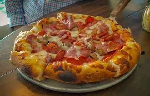 Sutter Cut Pizzeria | restaurant | 1939 Acacia Ave, Sutter, CA 95982, USA | 5307634993 OR +1 530-763-4993