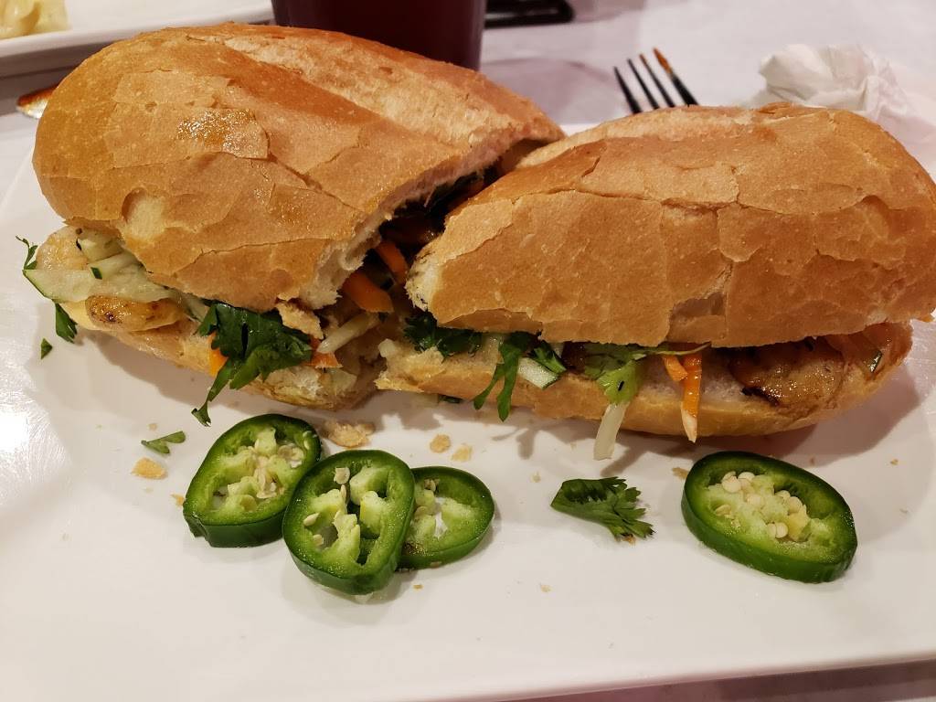 White Bowl | restaurant | 235 Enterprise Dr, Houma, LA 70360, USA | 9852624093 OR +1 985-262-4093