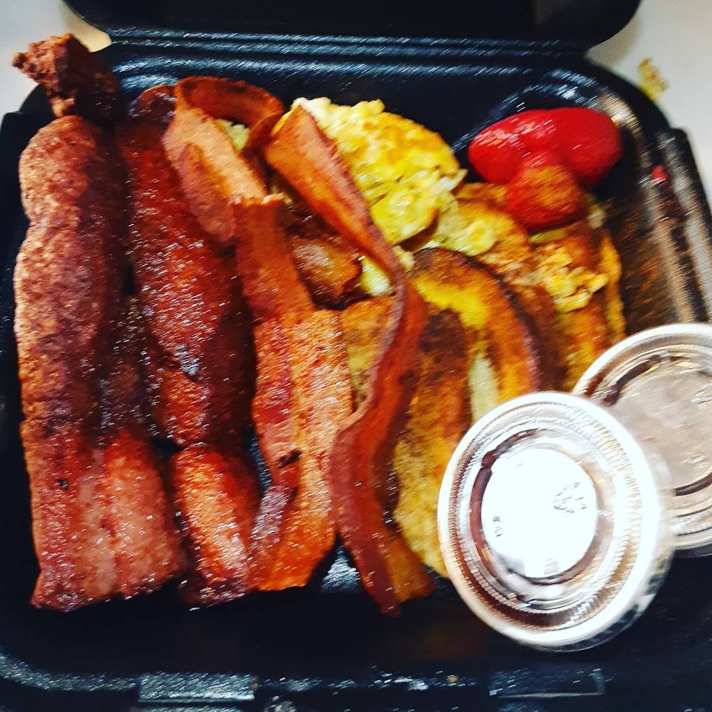 JJS Kitchen | restaurant | 12019 SW 215th St, Miami, FL 33177, USA | 7864429500 OR +1 786-442-9500